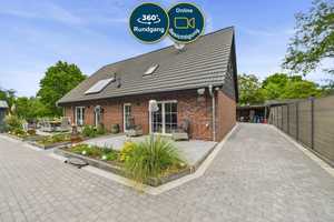 ELEGANTES RAUMWUNDER IN RUHIGER LAGE – NEUWERTIGES LUXURIÖSES TRAUMHAUS MIT TERRASSE UND GARTEN – Friesland (Kreis) – Vorschaubild 1