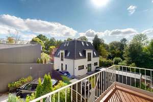 Sonnenbalkon + 4 Zimmer + Galerie + 2 Bäder – 22391 Wellingsbüttel, Hamburg – Vorschaubild 2