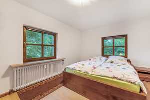 Alleinlage in Chamerau – Landhaus auf außergewöhnlichem Naturgrundstück mit Flussblick! – Cham (Kreis) – Vorschaubild 8