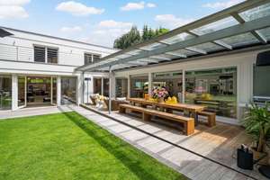 Weitläufig und lichterfüllt: Luxuriöses Familiendomizil mit Pool und traumhaftem Garten – Die vollständige Adresse der Immobilie erhältst du vom Anbieter., 81479 Solln, München – Vorschaubild 20