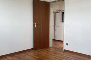 Helle, ruhige 3-Zimmer-Wohnung mit Blick über München, Westbalkon, Glasfaser & Top-Anbindung zur U2 – Hansjakobstraße 115, 81825 Josephsburg, München – Vorschaubild 15