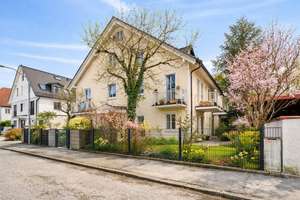 2,5-Zimmer-Maisonettewohnung über EG + UG mit Terrasse und 85 m² Garten (West-Ausrichtung)