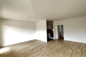 3-Raum-Wohnung, Balkon, Top-Einbauküche + Fernseher geschenkt – Wolgograder Allee 62, 9123 Hutholz, Chemnitz – Vorschaubild 3