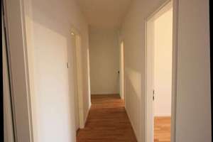 Zum Verkauf | 3-Zimmer im Spreequartier inkl. Stellplatz – Grün & urban, ca. 71 m², Balkon, Parkett – 12555 Köpenick, Berlin – Vorschaubild 3