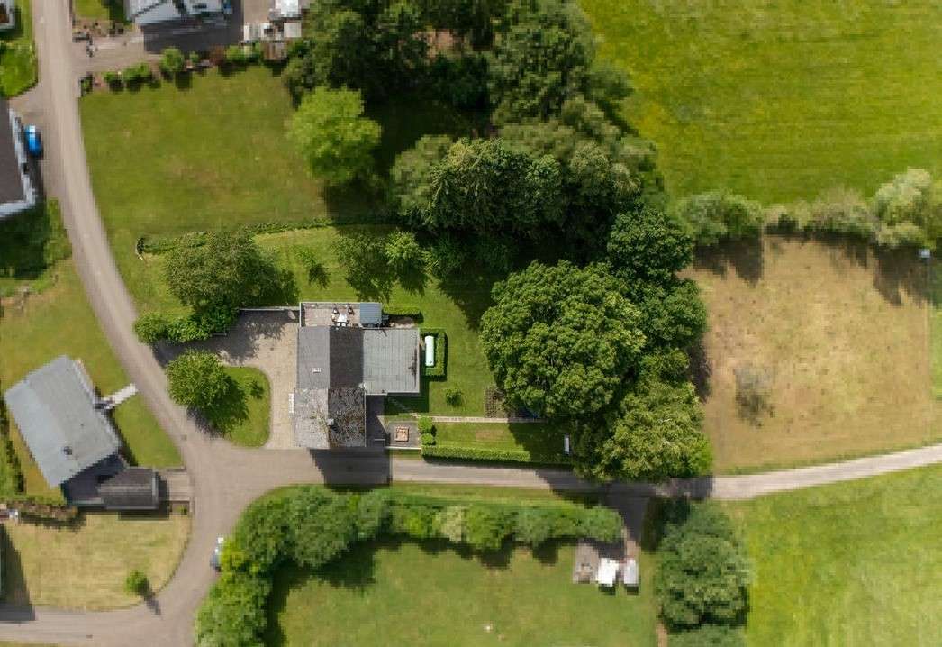 Zwei Wohnhäuser am Ortsrand mit weitläufigem, geschütztem Areal, Rhein Hunsrück Kreis – Bild 3