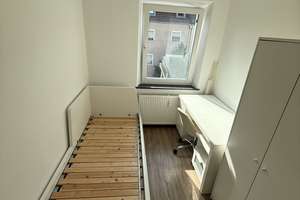 Vollmöblierte 3ZKB - Wohnung im 2.OG mit Balkon *ab 01.08. frei* – Die vollständige Adresse der Immobilie erhältst du vom Anbieter., 86157 Pfersee-Süd, Augsburg – Vorschaubild 11