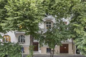 ROGERS: Großzügiges City-Domizil mit zwei Balkonen direkt am Englischen Garten – Die vollständige Adresse der Immobilie erhältst du vom Anbieter., 80538 Englischer Garten, München – Vorschaubild 15