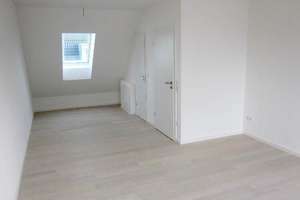 Lichtdurchflutetes Reihenmittelhaus (Bj. 2012), 124 m², Garage & Dachterrasse in München-Riem – Die vollständige Adresse der Immobilie erhältst du vom Anbieter., 81829 Trudering-Riem (Ortsteil), München – Vorschaubild 19