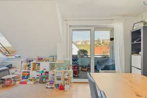 Charmante Maisonette-Wohnung in ruhiger Lage von Stuttgart-Sommerrain – Die vollständige Adresse der Immobilie erhältst du vom Anbieter., 70374 Muckensturm, Stuttgart – Vorschaubild 13