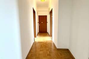 *** Großzügiger Altbau-Charme in S-Bad Cannstatt mit 4,5 Zimmern & Balkon *** – Die vollständige Adresse der Immobilie erhältst du vom Anbieter., 70374 Seelberg, Stuttgart – Vorschaubild 6