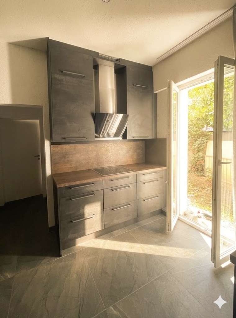 Immobilie in Kirchheim am Neckar - Tolle sanierte Erdgeschosswohnung mit Garten - Bild 2