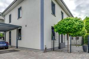 Stilvolle Stadtvilla mit großzügigem Raumkonzept und energieeffizienter Ausstattung – Die vollständige Adresse der Immobilie erhältst du vom Anbieter., 12623 Mahlsdorf, Berlin – Vorschaubild 4