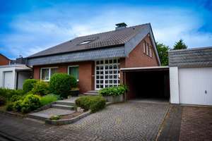 Raumwunder mit rund 300 qm Wohn- und Nutzfläche auf Traumgrundstück sucht liebevolle neue Eigentümer – Die vollständige Adresse der Immobilie erhältst du vom Anbieter., 59269 Beckum – Vorschaubild 2