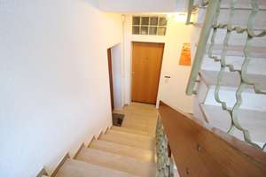 Gepflegtes Mehrfamilienhaus mit 44340 € JNKM und 8 Einheiten in Paderborn-Stadtheide – Die vollständige Adresse der Immobilie erhältst du vom Anbieter., 33100 Kernstadt, Paderborn – Vorschaubild 9
