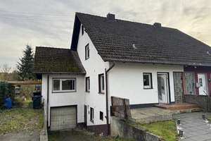 Doppelhaushälfte in familienfreundlicher Ortslage von Waldbröl-Ziegenhardt – Die vollständige Adresse der Immobilie erhältst du vom Anbieter., 51545 Waldbröl – Vorschaubild 2