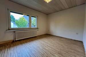 Top-Lage - Doppelhaushälfte mit Erweiterungsanbau, Doppelgarage und Garten  – Die vollständige Adresse der Immobilie erhältst du vom Anbieter., 45478 Speldorf, Mülheim an der Ruhr – Vorschaubild 7