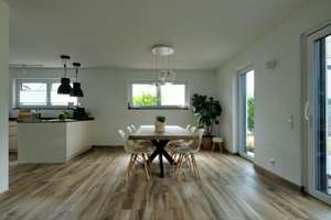 Ein Zuhause zum Ankommen, Aufwachsen und Wohlfühlen! – Die vollständige Adresse der Immobilie erhältst du vom Anbieter., 78244 Gottmadingen – Vorschaubild 24