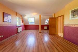133 m² Familienglück: Einfamilienhaus mit Garten, Hof & Garage – Die vollständige Adresse der Immobilie erhältst du vom Anbieter., 56656 Brohl-Lützing – Vorschaubild 10
