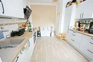 großes Ein- / Zweifamilienhaus in bevorzugter Lage von Dessau-Ziebigk – Dessau-Roßlau – Vorschaubild 8