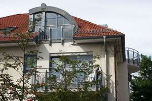 Attraktive Dachgeschoßwohnung mit EBK und zwei Dachterrassen – Amtsstraße 8, 1326 Loschwitz/Wachwitz, Dresden – Vorschaubild 3