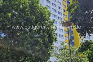 Bezugsfreie 1-Zimmer-Wohnung in Berlins Mitte mit PKW Stellplatz – Die vollständige Adresse der Immobilie erhältst du vom Anbieter., 10179 Mitte (Ortsteil), Berlin – Vorschaubild 2