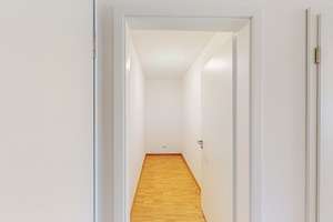 Komfort trifft Raumgefühl: 3-Zimmer-Wohnung mit 2 Bädern und Balkon – Forst-Kasten-Allee 123b, 81475 Fürstenried-West, München – Vorschaubild 5