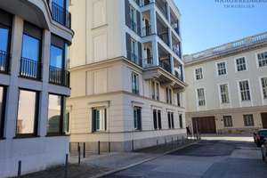 Stilvolle Luxusresidenz im Herzen Berlins – nahe dem Gendarmenmarkt – Die vollständige Adresse der Immobilie erhältst du vom Anbieter., 10117 Mitte (Ortsteil), Berlin – Vorschaubild 4