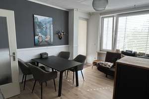 Schöne zwei Zimmer Wohnung mit Balkon und Aufzug in Regensburg Ost – Die vollständige Adresse der Immobilie erhältst du vom Anbieter., 93053 Kasernenviertel, Regensburg – Vorschaubild 1