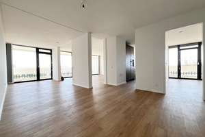ERBBAURECHT! HOCHWERTIG RENOVIERTE 2–3 ZIMMER-WOHNUNG MIT EINZIGARTIGEM WEITBLICK ÜBER MÜNCHEN!