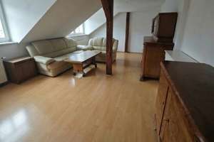 2-Raumwohnung/Dachgeschoss 520 EUR Warm/ 60 qm Grundfläche