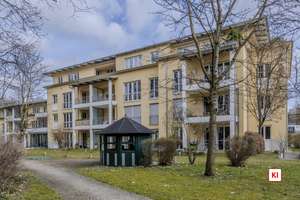 Investment direkt am Englischen Garten!
Vermietete 2-Zimmer-ETW mit TG-Stellplatz und Serviceangebot – Die vollständige Adresse der Immobilie erhältst du vom Anbieter., 80805 Biederstein, München – Vorschaubild 1