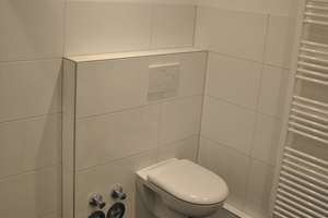 Kölner Südstadt, helle modernisierte 4-Zi-Whng., 96 m2, großer Südbalkon, Aufzug, TG Stellplatz – Die vollständige Adresse der Immobilie erhältst du vom Anbieter., 50677 Neustadt/Süd, Köln – Vorschaubild 8