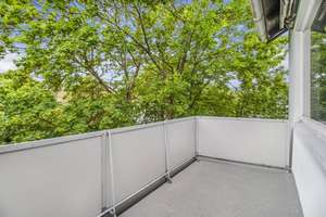 Bremen - Neu Schwachhausen / Vermietete Wohnung mit Balkon und Tageslichtbad – Die vollständige Adresse der Immobilie erhältst du vom Anbieter., 28213 Riensberg, Bremen – Vorschaubild 3