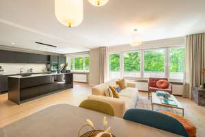 AIGNER - 56m² Dachterrasse: Moderne 4-Zimmer-Wohnung in sehr guter Lage von Bogenhausen