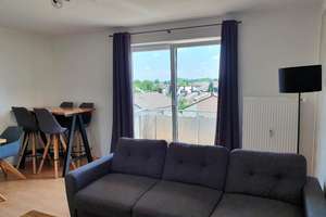 Ingolstadt-Pettenkoferstraße, teilnöblierte 3 ZKB Wohnung im 3. Obergeschoss – Die vollständige Adresse der Immobilie erhältst du vom Anbieter., 85053 Südost, Ingolstadt – Vorschaubild 4