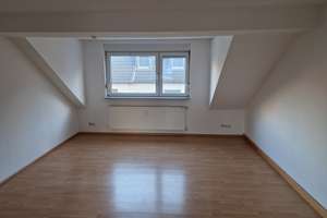 +++Tolle 67m² 2-Zimmer Wohnung im DG mit Garage in der Innenstadt zu vermieten +++