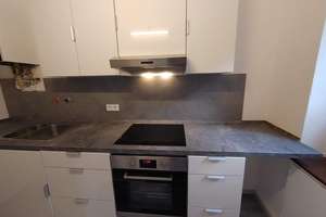 Gepflegte, Möblierte, Helle, 3-Zimmer Wohnung mit Balkon. – Moltkestraße 24, 40477 Pempelfort, Düsseldorf – Vorschaubild 19