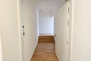 Saniertes Loft mit drei Zimmern in Berlin-Grünau – Die vollständige Adresse der Immobilie erhältst du vom Anbieter., 12527 Grünau, Berlin – Vorschaubild 6