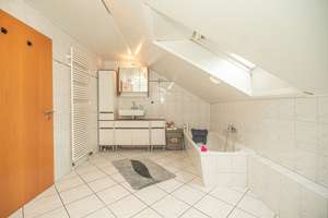 Ihr neues Zuhause in ruhiger Lage von Oldenburg-Bümmerstede – viel Platz für die ganze Familie – Die vollständige Adresse der Immobilie erhältst du vom Anbieter., 26133 Bümmerstede, Oldenburg (Oldenburg) – Vorschaubild 14