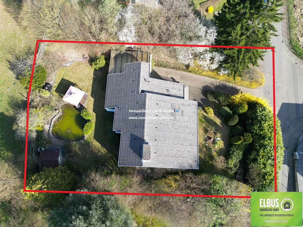 Immobilie in Waldfischbach-Burgalben - Freistehendes Einfamilienhaus in 67714 Waldfischbach-Burgalben 7-8 Zimmer - 232m² zu Verkaufen! - Bild 3