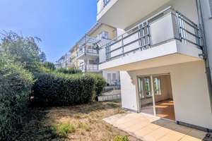 Barrierefreie 2,5 Zimmer-Wohnung mit 114 m² Privatgarten, Wallbox, Aufzug in bester Wohnlage – Die vollständige Adresse der Immobilie erhältst du vom Anbieter., 73430 Stadtmitte, Aalen – Vorschaubild 2