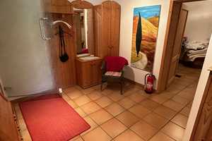++ Lichtdurchflutetes 1-2-Parteienhaus mit 2 Garagen, Carport und großem Garten in Ortsrandlage ! ++ – Südliche Weinstraße (Kreis) – Vorschaubild 58