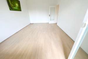 HELLE WOHNUNG MIT LOGGIA & BLICK INS GRÜNE - GUTER SCHNITT -  SUPER INFRASTRUKTUR – Quäkerstr. 8 dd, 13403 Reinickendorf (Ortsteil), Berlin – Vorschaubild 13