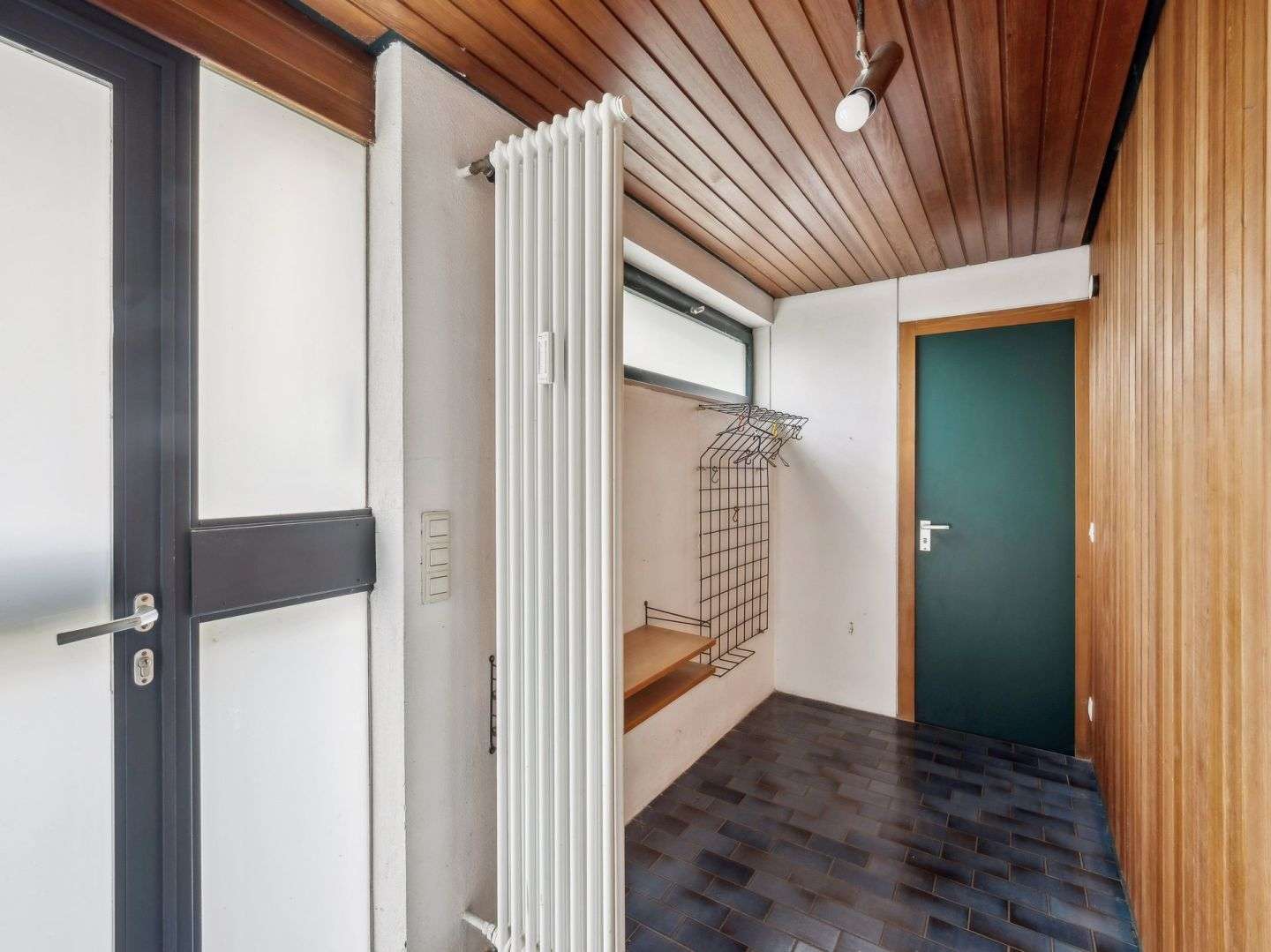 Immobilie in Gaggenau - Großzügiges Mehrgenerationenhaus mit Einliegerwohnung in hervorragender Lage von Gaggenau - Bild 10