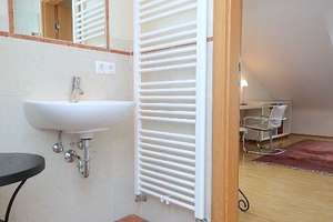 Möbliertes 1-Zimmerapartment in Würzburg mit Balkon- bevorzugt für Wochenendheimfahrer – Die vollständige Adresse der Immobilie erhältst du vom Anbieter., 97082 Steinbachtal, Würzburg – Vorschaubild 8