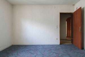 Sanierungsbedürftiges Zweifamilienhaus mit Ausbaupotenzial in ruhiger Lage von Wimmelbach – Die vollständige Adresse der Immobilie erhältst du vom Anbieter., 91353 Hausen – Vorschaubild 11