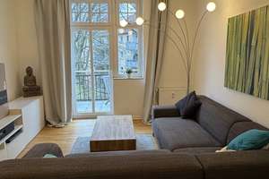 Möblierte schicke Wohnung (mit Sauna) und TG-Stellplatz nähe Rüttenscheid – Hölderlinstraße 21, 45147 Holsterhausen, Essen – Vorschaubild 2