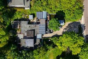 Großes Wohnhaus mit zusätzlicher Gewerbeeinheit auf ca. 2.667 m² Grundstück und PV-Anlage! – Die vollständige Adresse der Immobilie erhältst du vom Anbieter., 39124 Neue Neustadt, Magdeburg – Vorschaubild 2