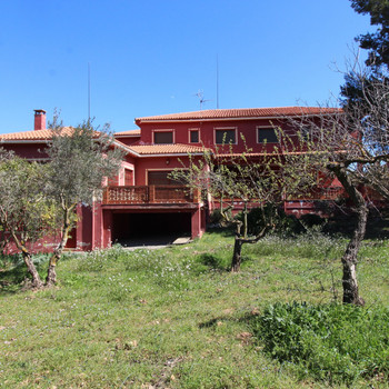 Spektakuläres Haus in Sinarcas zu verkaufen.
