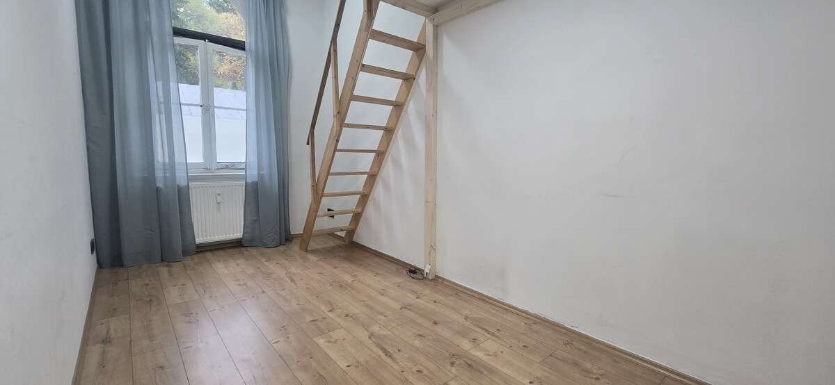 Immobilie in Radevormwald - Liebhaberstück für alle, die außergewöhnliches Wohnen mit Geschichte und Charme schätzen. - Bild 11